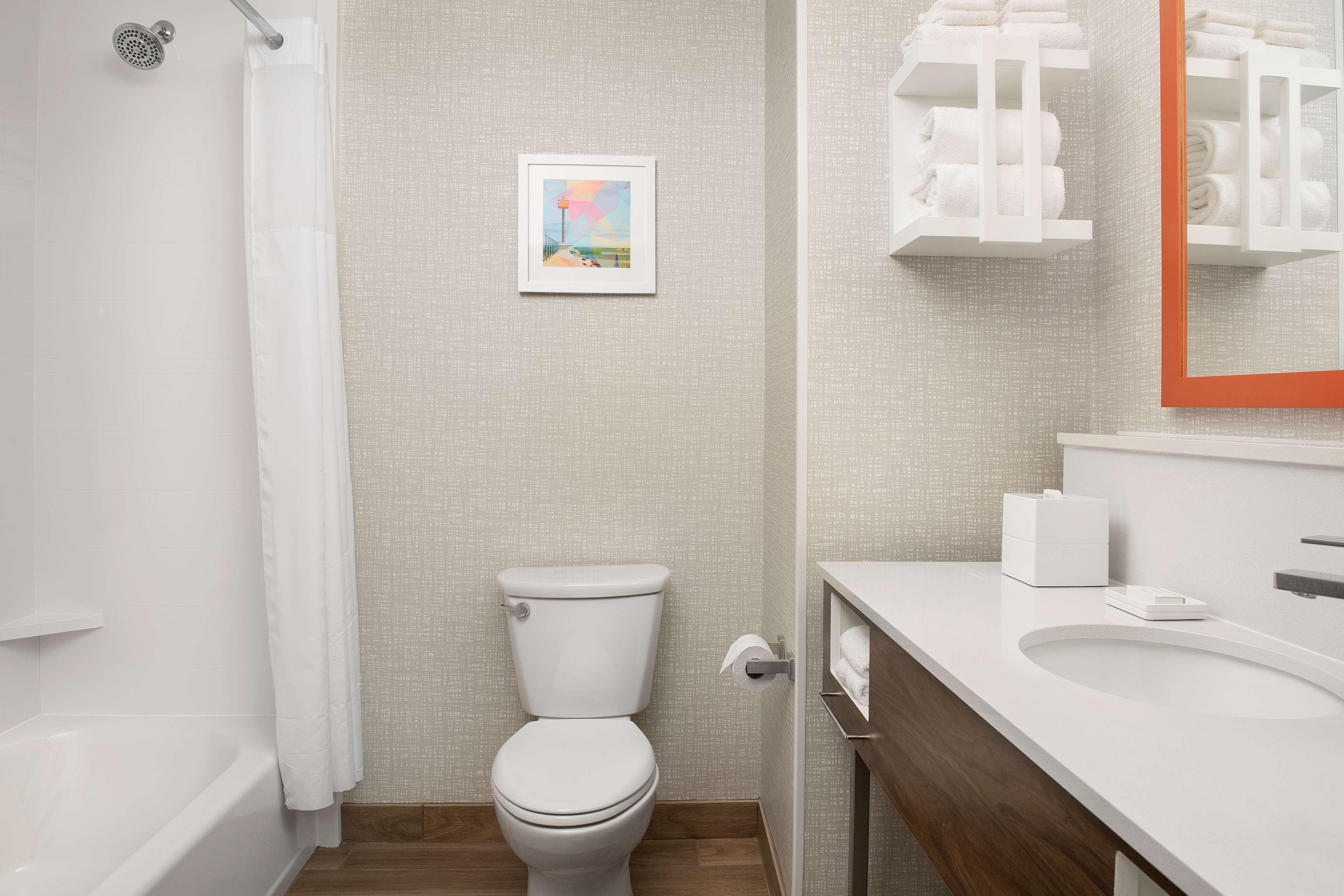 Hampton Inn Warroad, Mn Bagian luar foto