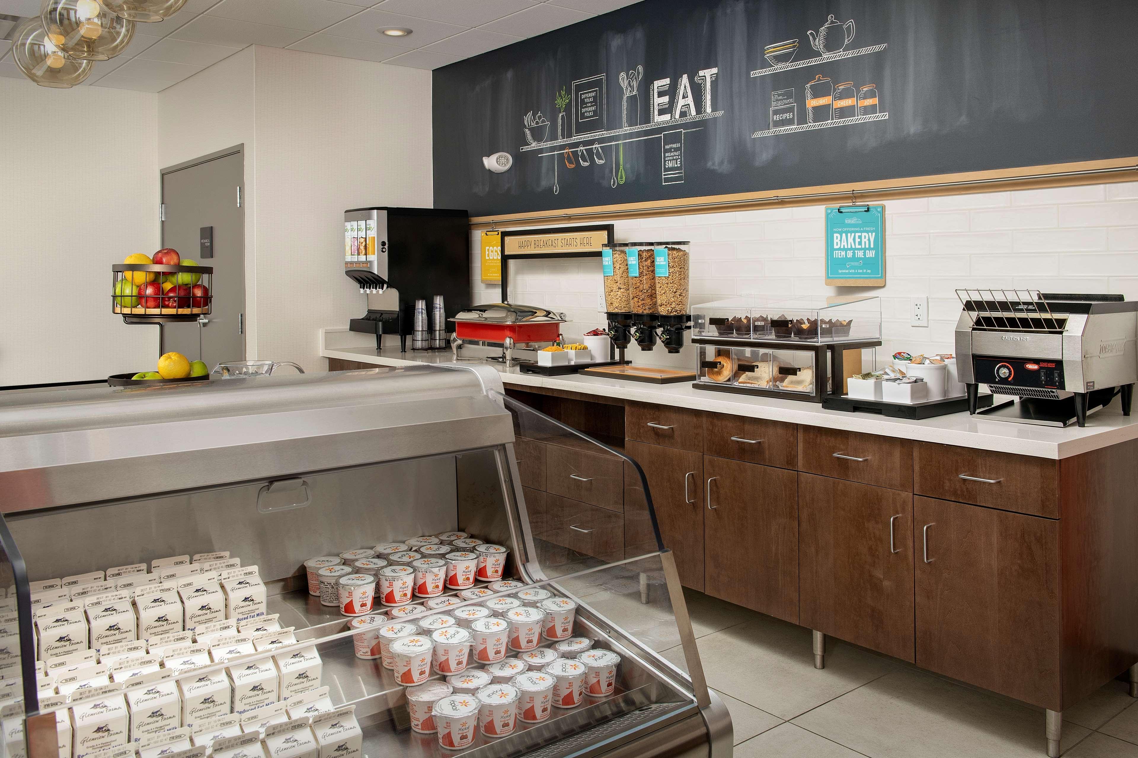 Hampton Inn Warroad, Mn Bagian luar foto